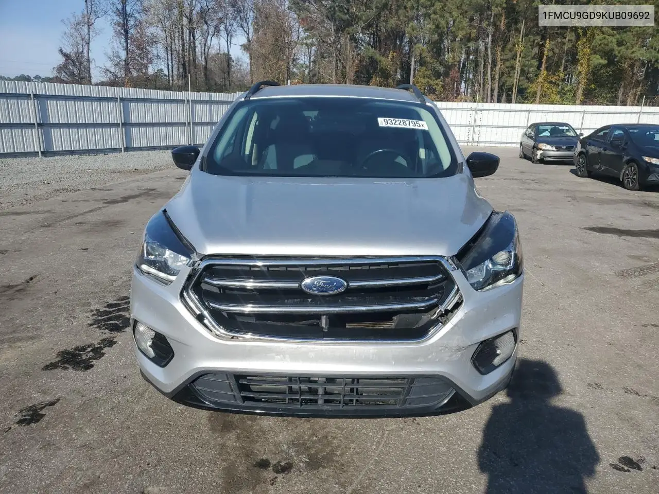 1FMCU9GD9KUB09692 2019 Ford Escape Se