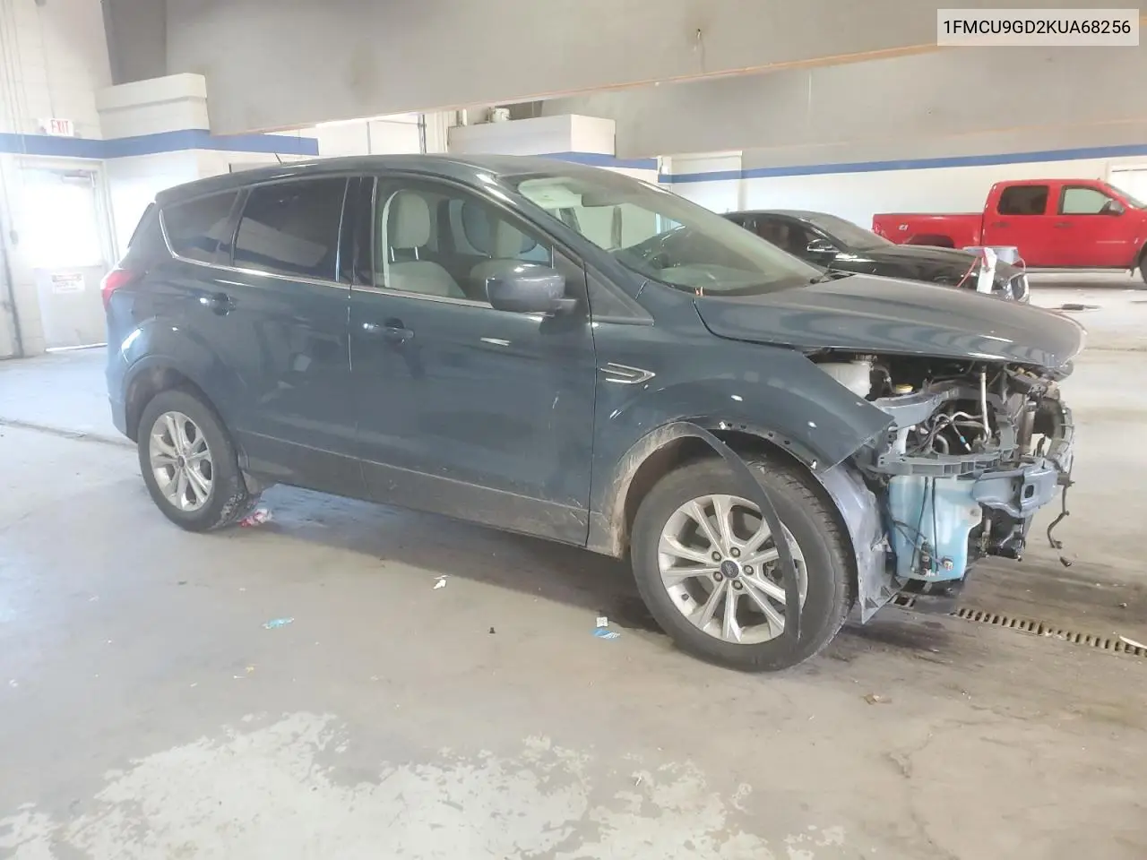 1FMCU9GD2KUA68256 2019 Ford Escape Se