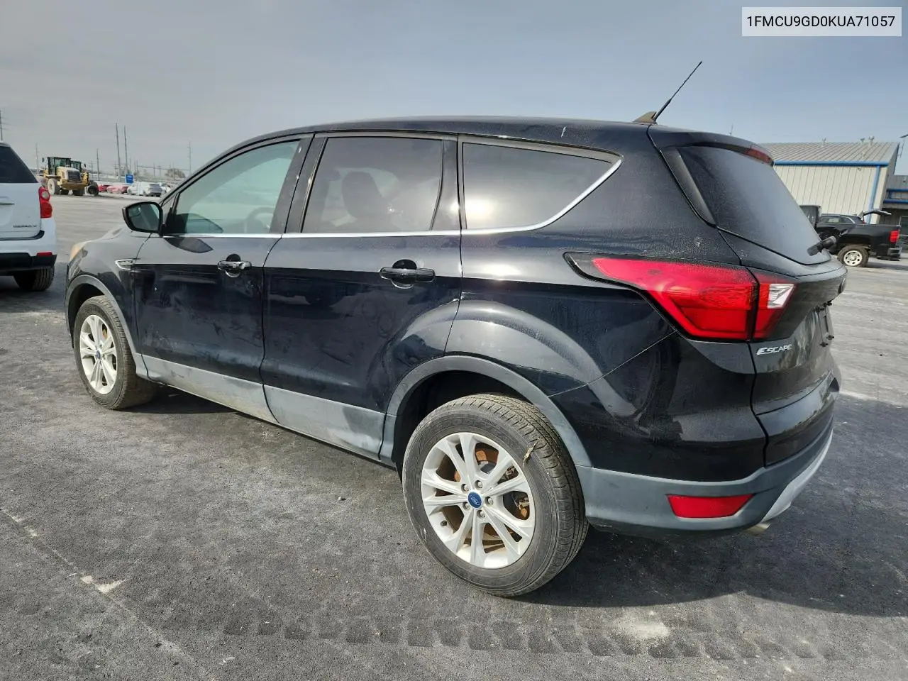 1FMCU9GD0KUA71057 2019 Ford Escape Se