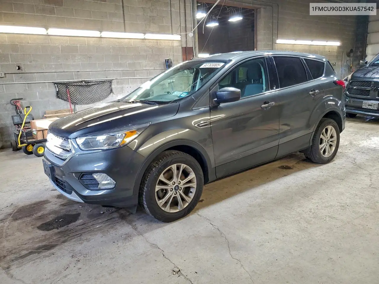 1FMCU9GD3KUA57542 2019 Ford Escape Se