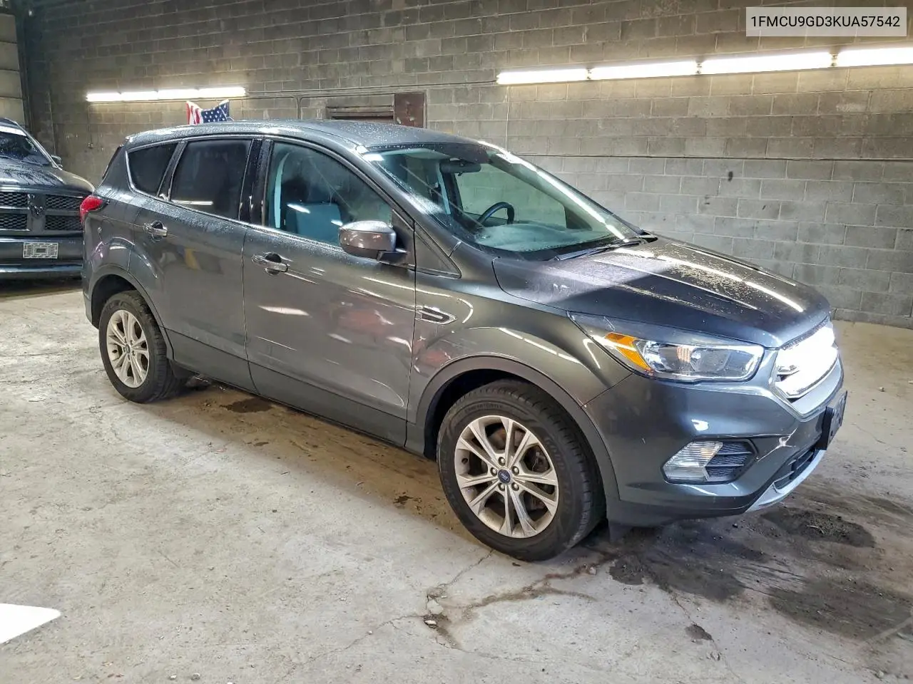 1FMCU9GD3KUA57542 2019 Ford Escape Se