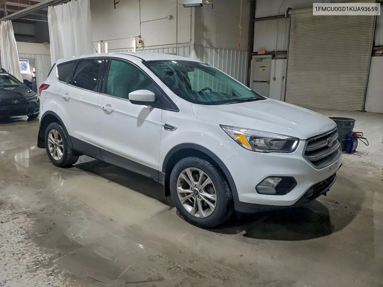 1FMCU0GD1KUA93659 2019 Ford Escape Se