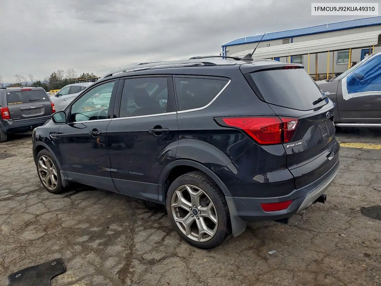 1FMCU9J92KUA49310 2019 Ford Escape Titanium