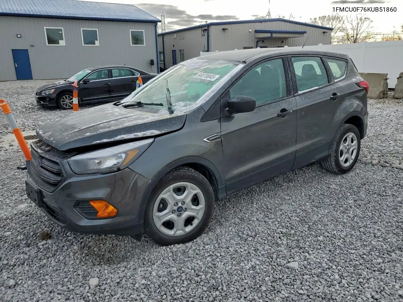1FMCU0F76KUB51860 2019 Ford Escape S