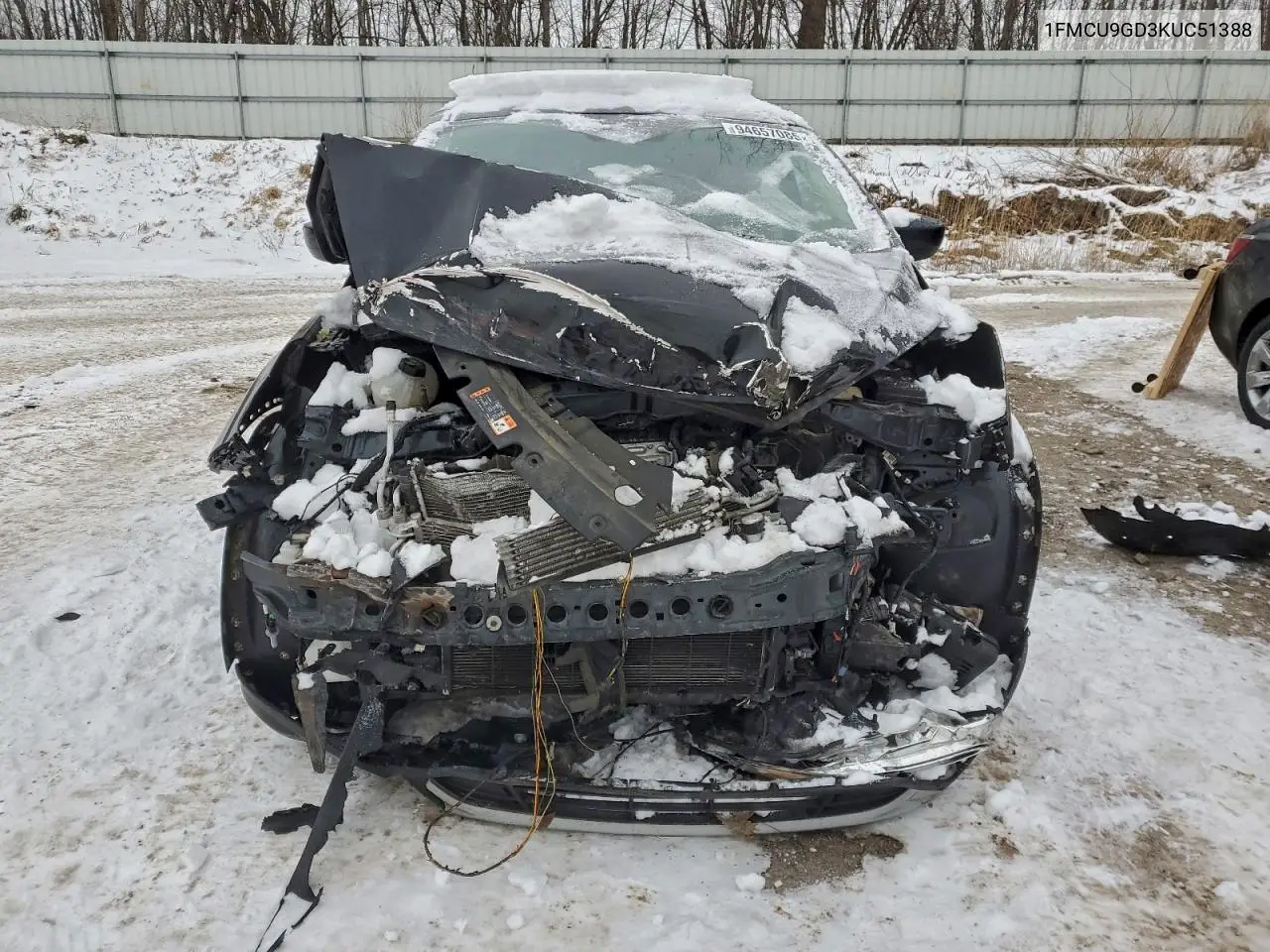 1FMCU9GD3KUC51388 2019 Ford Escape Se