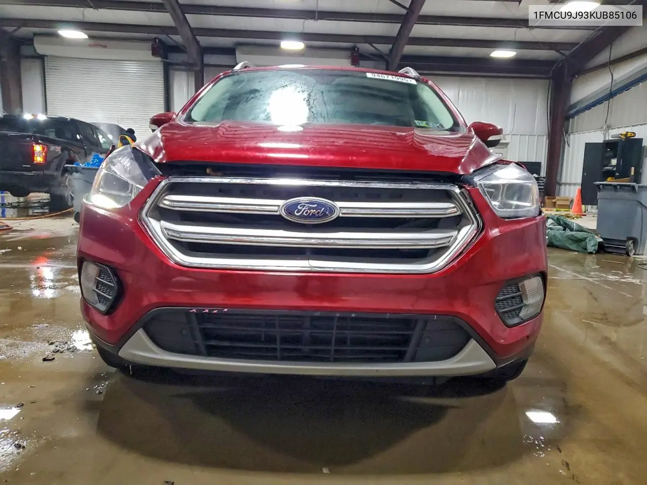 1FMCU9J93KUB85106 2019 Ford Escape Titanium