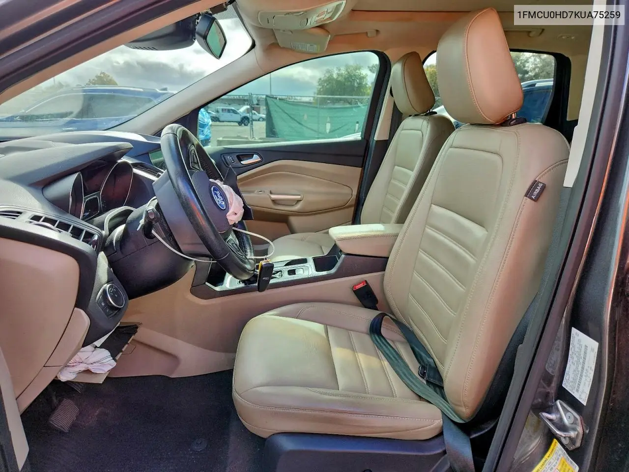 1FMCU0HD7KUA75259 2019 Ford Escape Sel