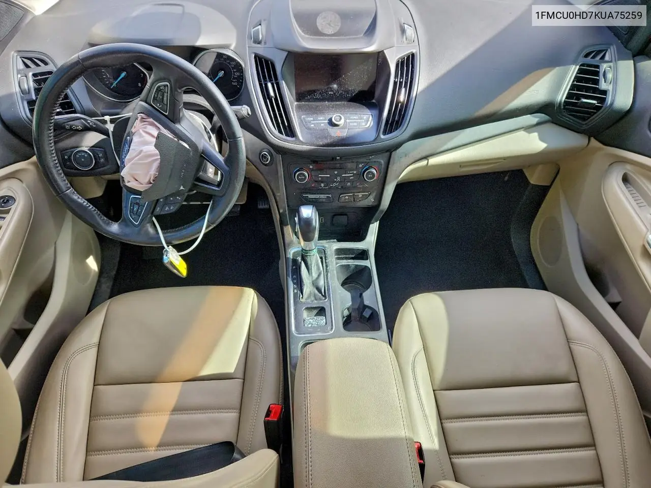1FMCU0HD7KUA75259 2019 Ford Escape Sel