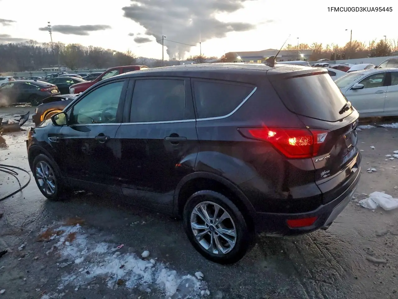 1FMCU0GD3KUA95445 2019 Ford Escape Se
