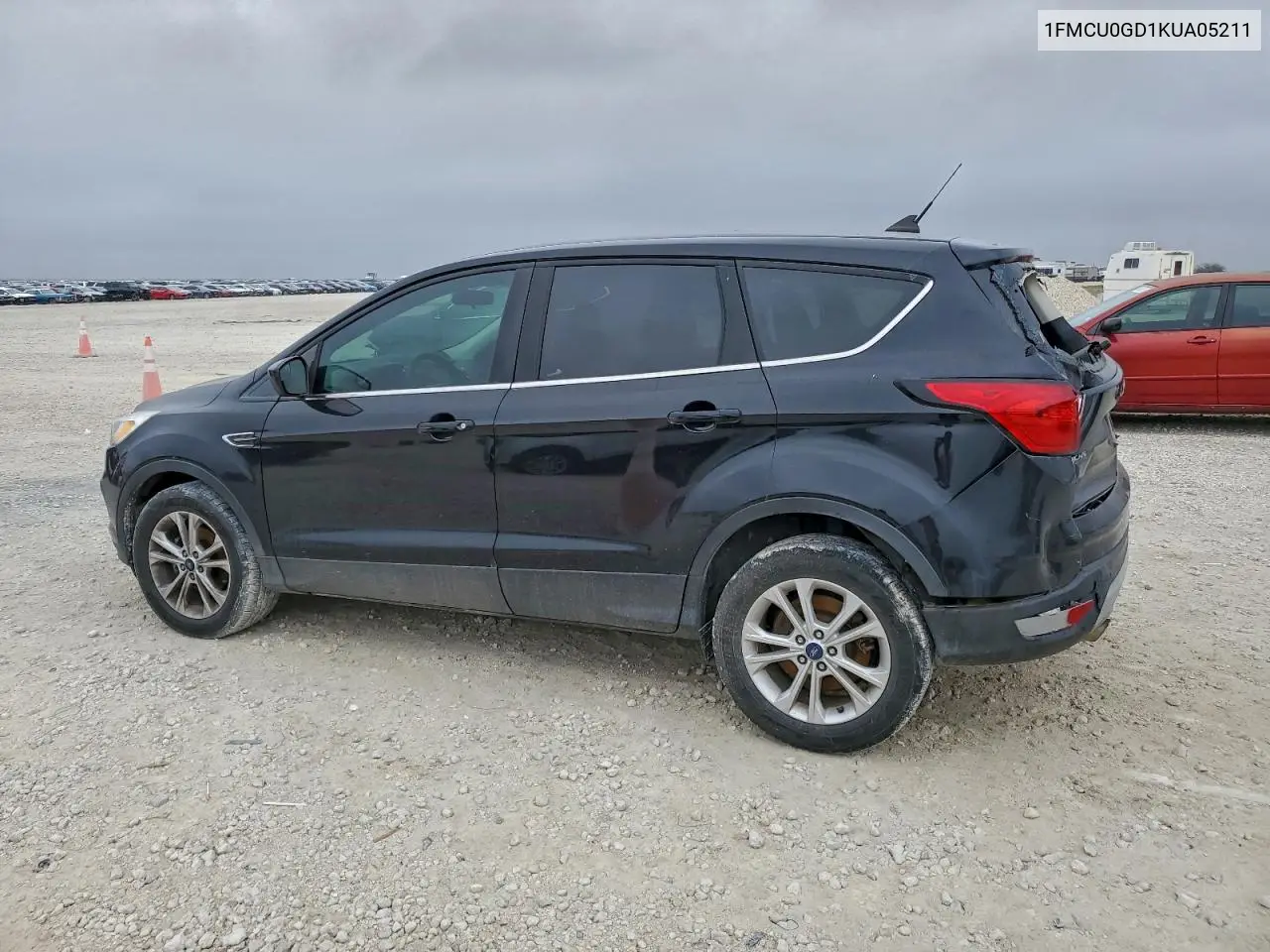 1FMCU0GD1KUA05211 2019 Ford Escape Se