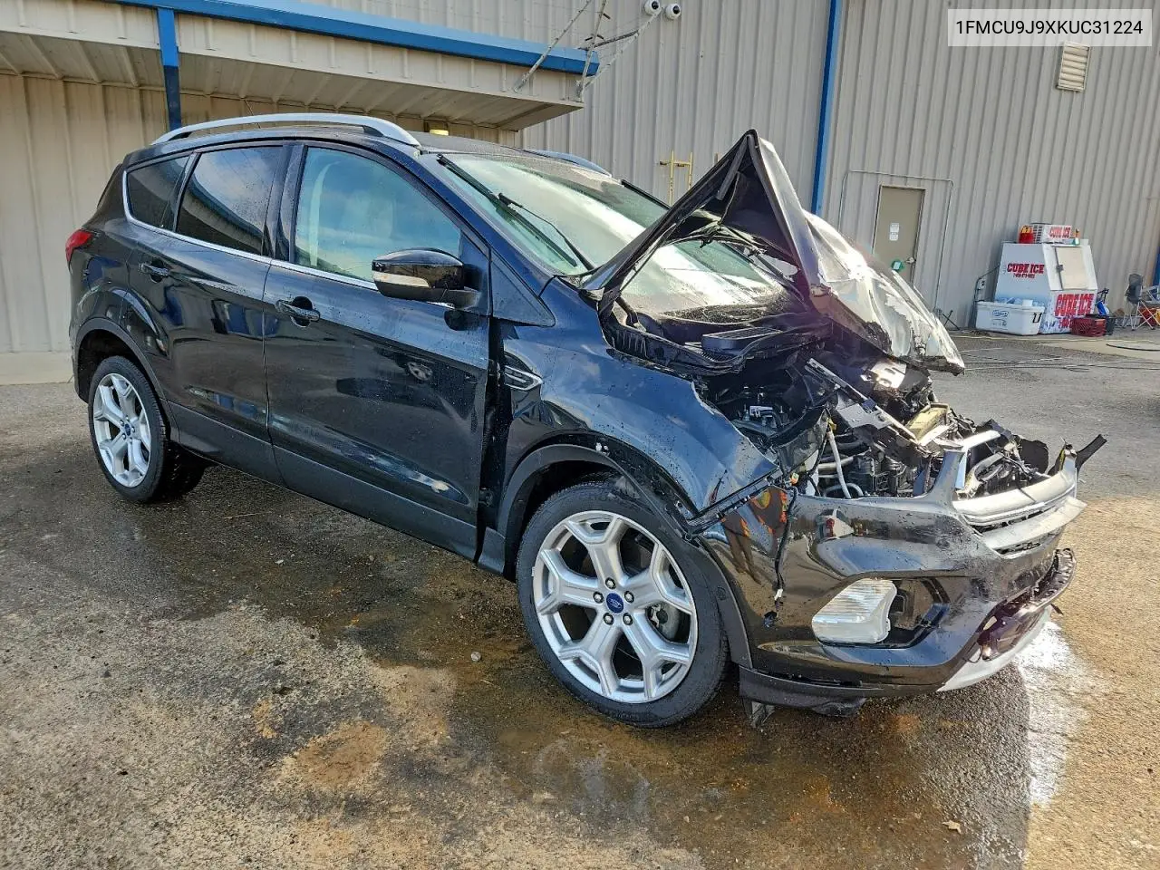 1FMCU9J9XKUC31224 2019 Ford Escape Titanium