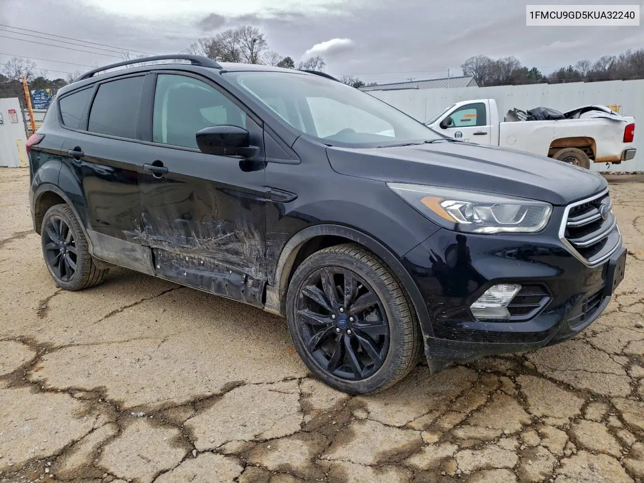 1FMCU9GD5KUA32240 2019 Ford Escape Se