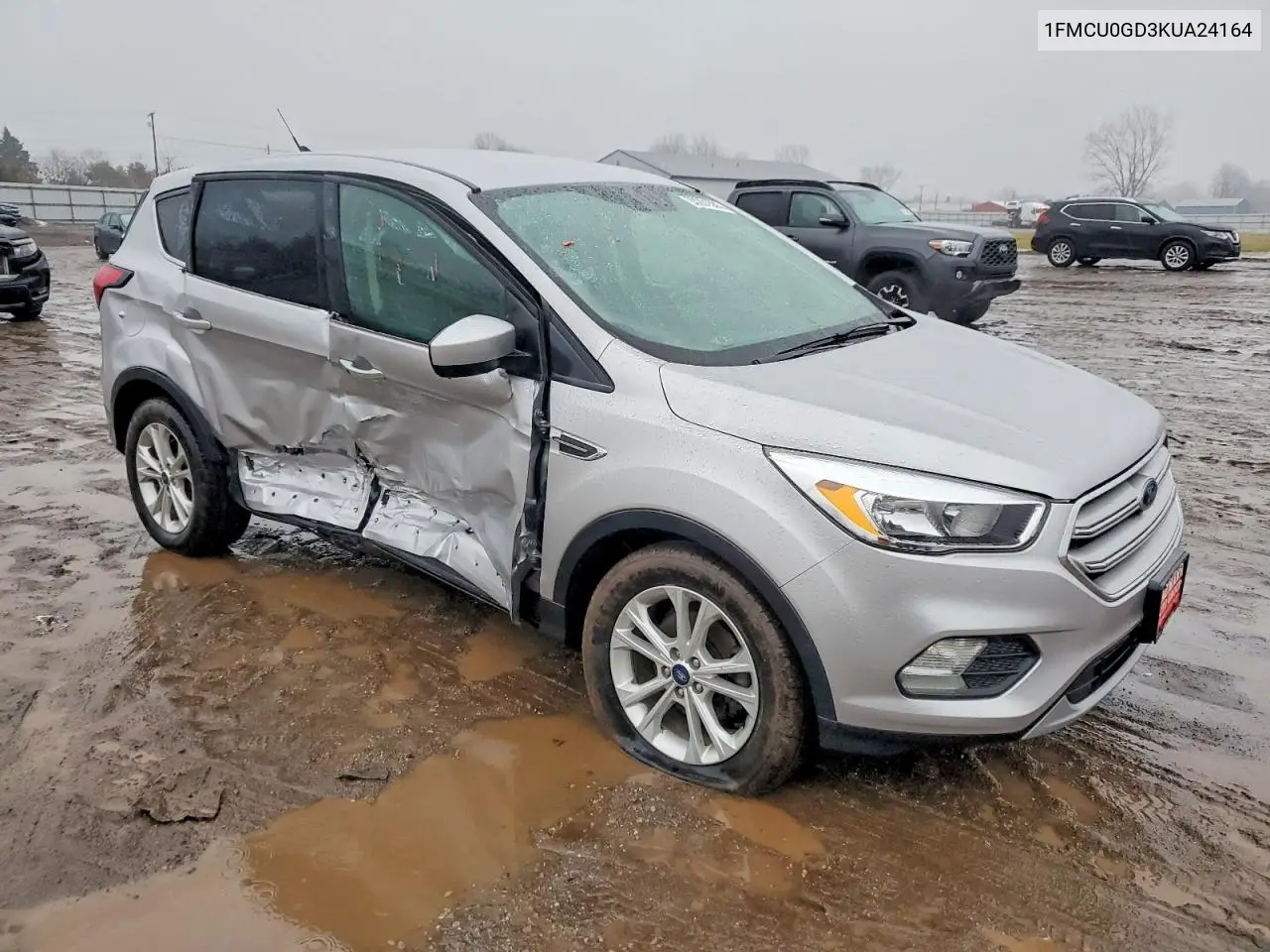 1FMCU0GD3KUA24164 2019 Ford Escape Se