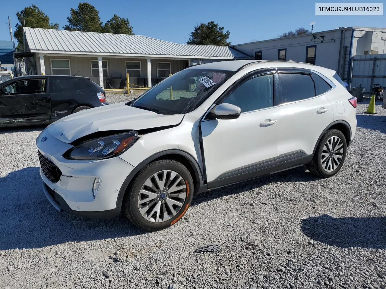2020 Ford Escape