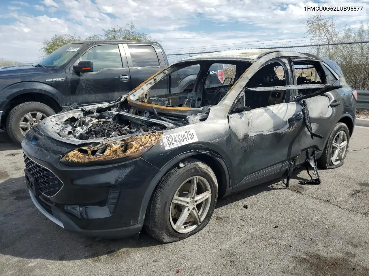 1FMCU0G62LUB95877 2020 Ford Escape Se