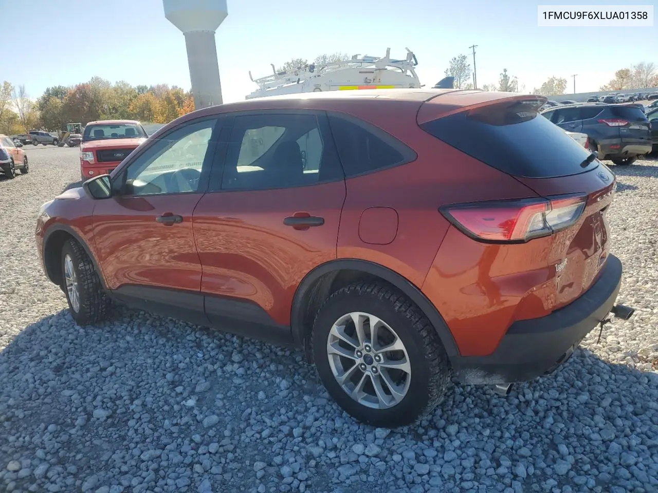 1FMCU9F6XLUA01358 2020 Ford Escape S