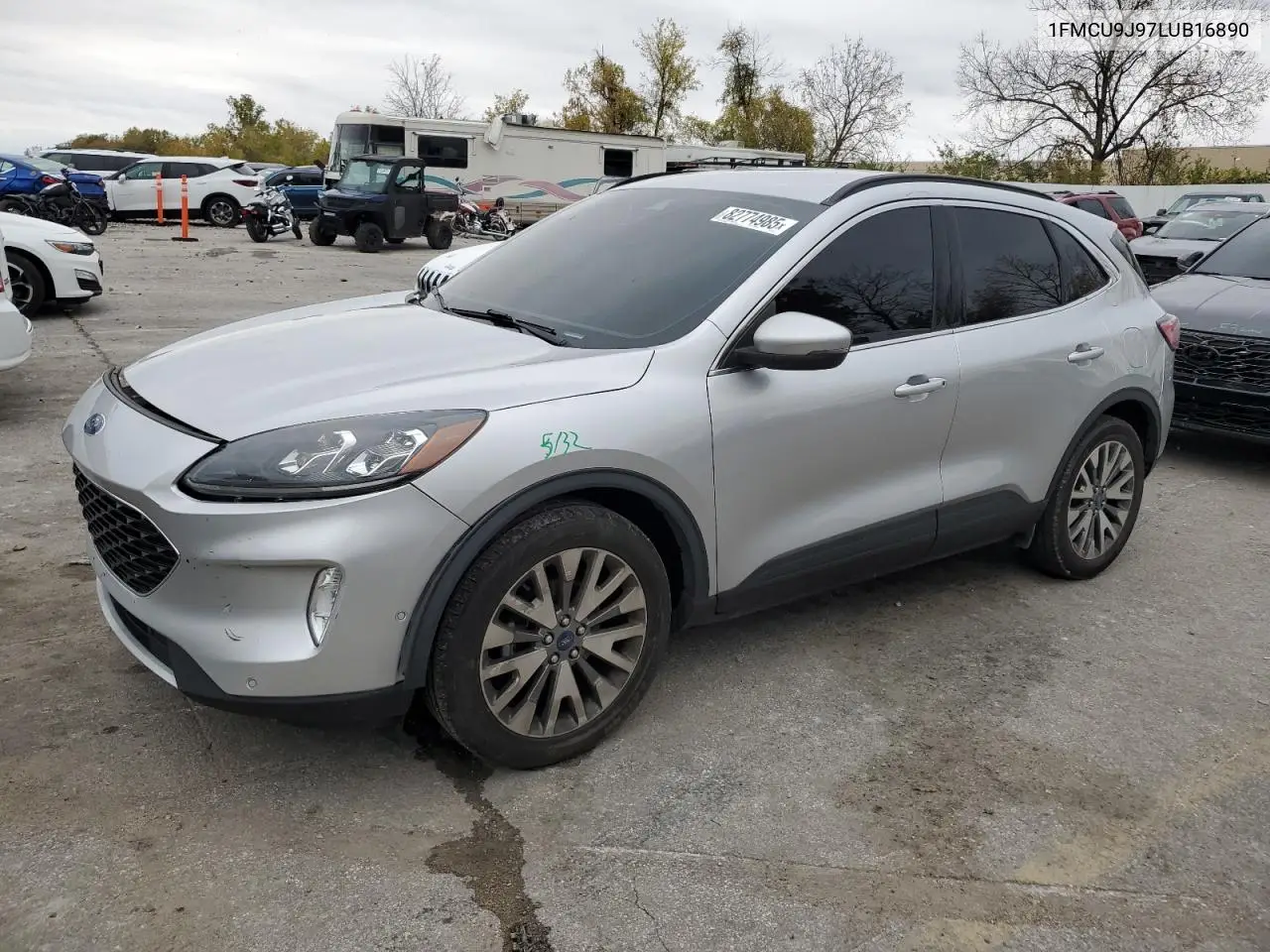 1FMCU9J97LUB16890 2020 Ford Escape Titanium