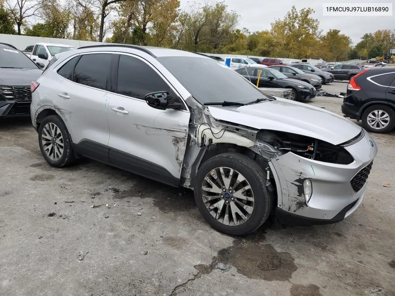 1FMCU9J97LUB16890 2020 Ford Escape Titanium