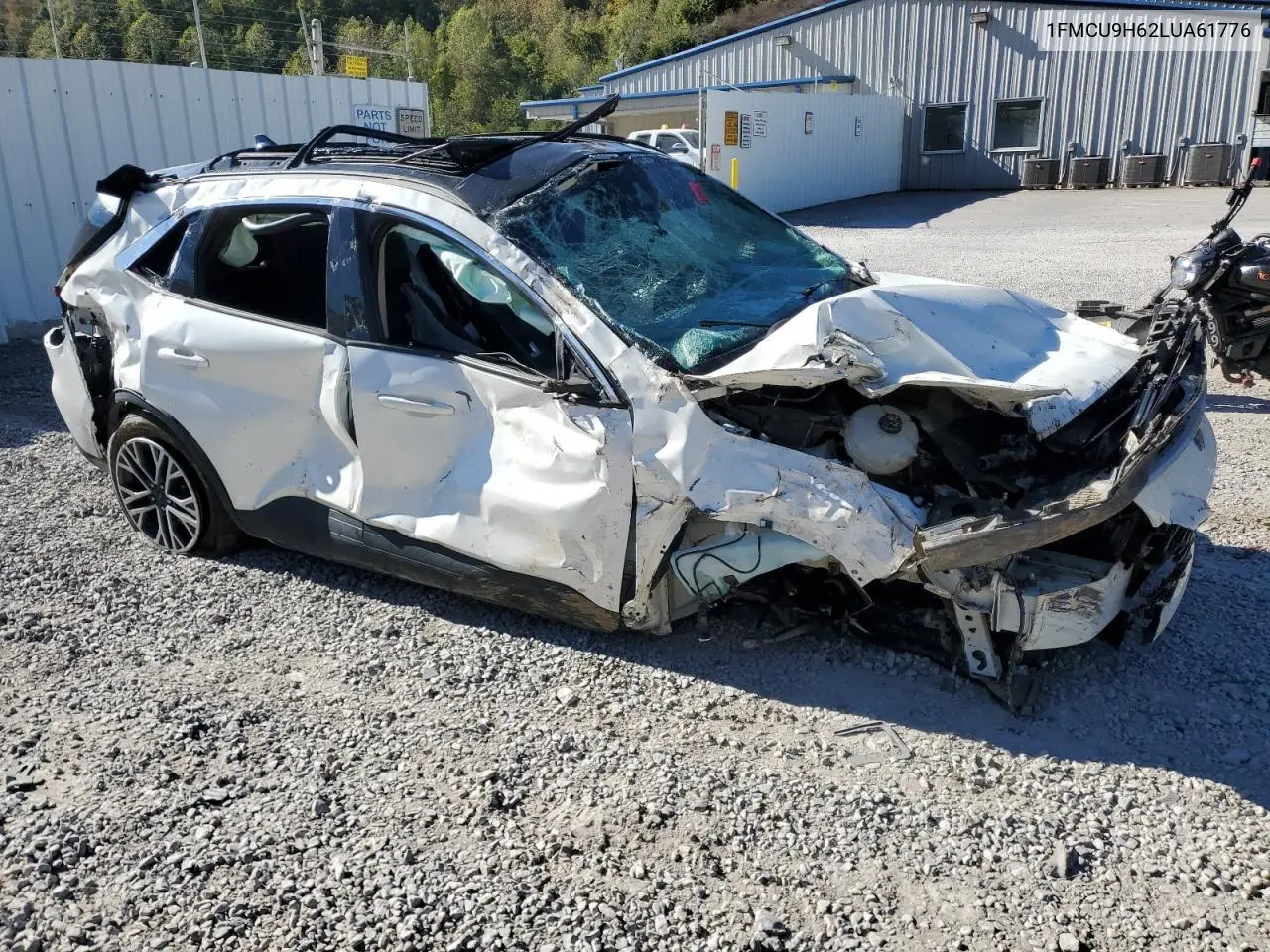 1FMCU9H62LUA61776 2020 Ford Escape Sel