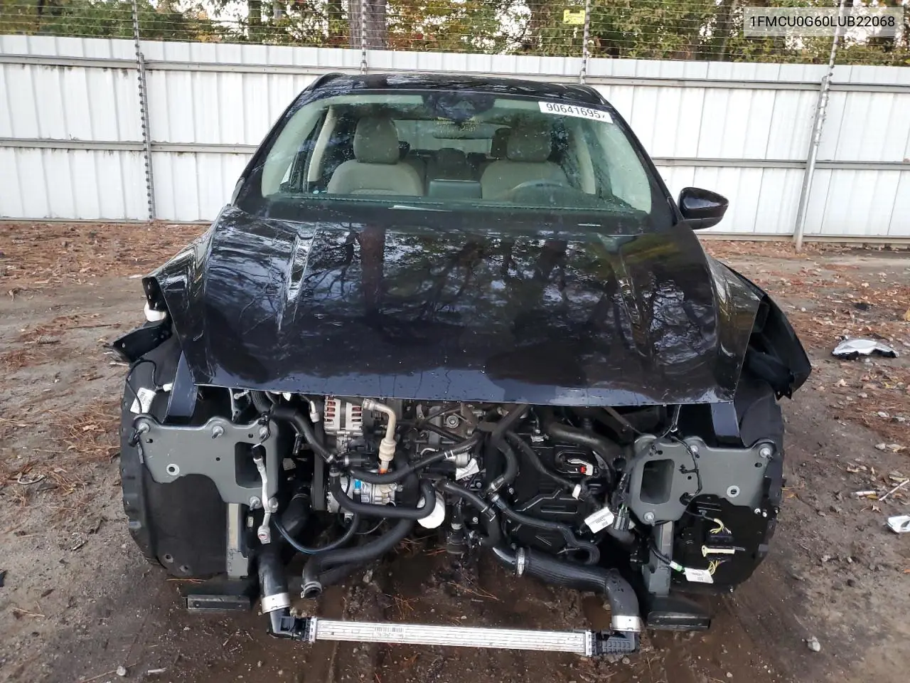 1FMCU0G60LUB22068 2020 Ford Escape Se
