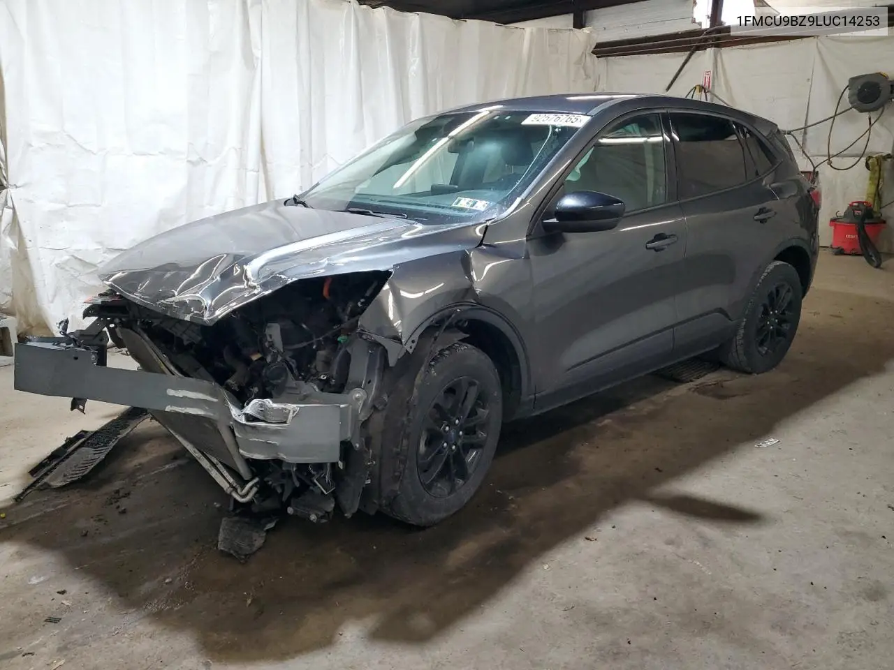 1FMCU9BZ9LUC14253 2020 Ford Escape Se Sport