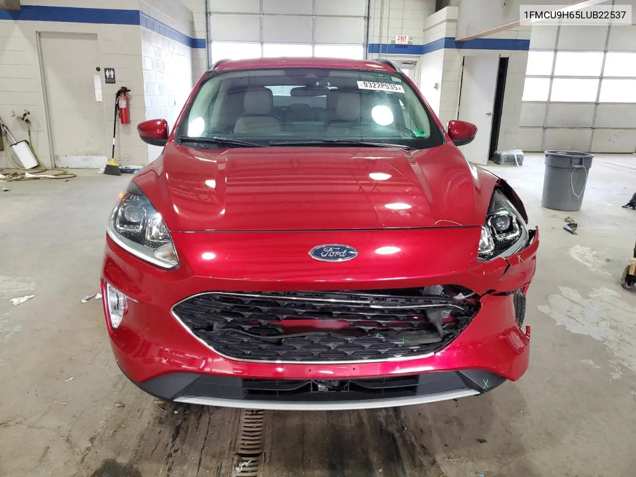 1FMCU9H65LUB22537 2020 Ford Escape Sel