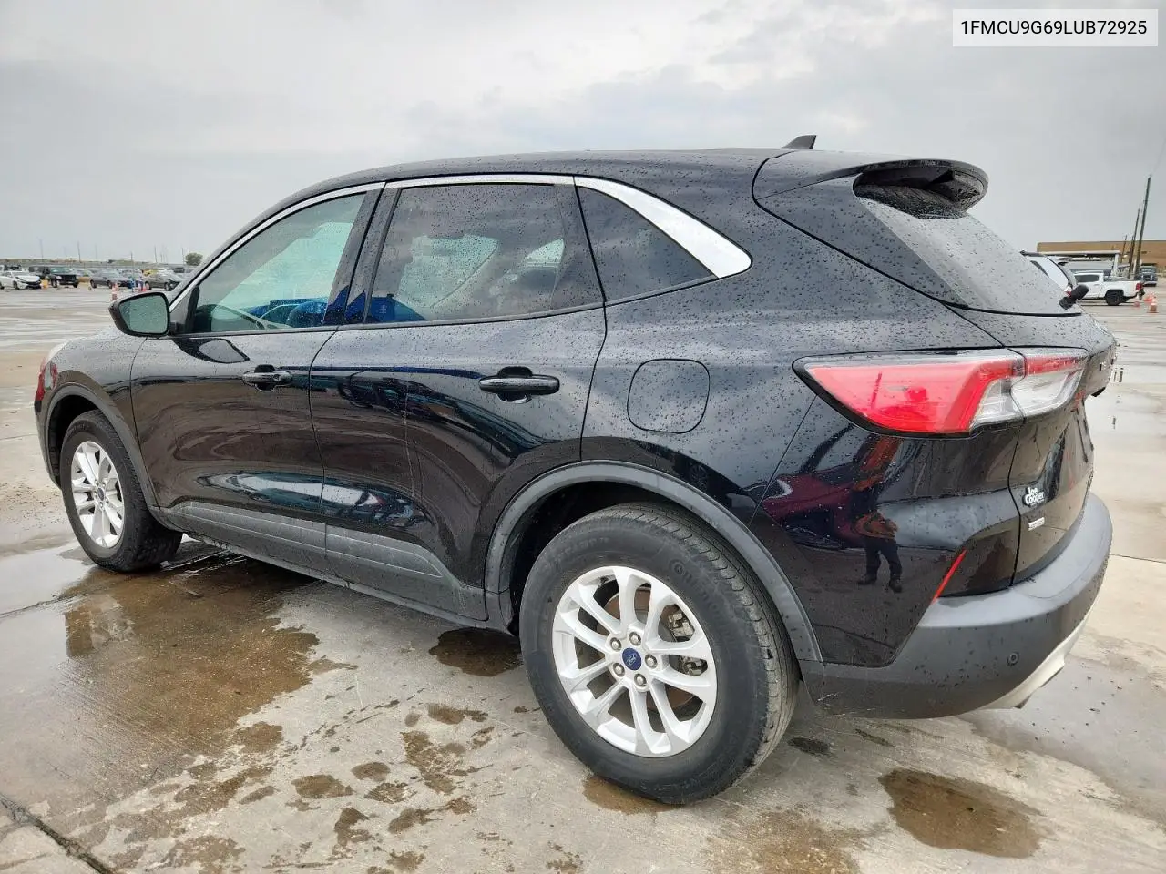 1FMCU9G69LUB72925 2020 Ford Escape Se