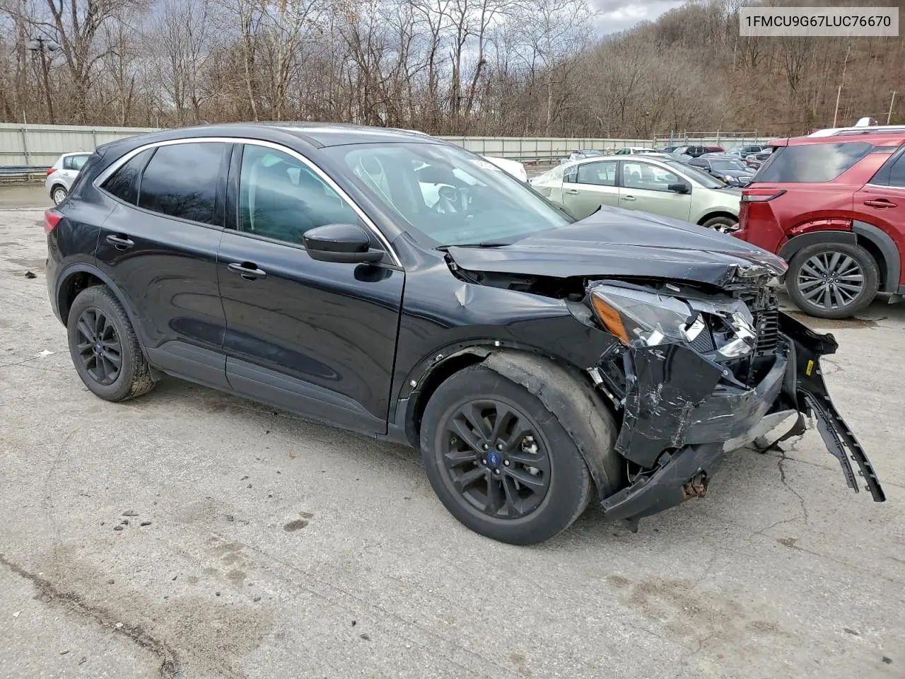 1FMCU9G67LUC76670 2020 Ford Escape Se