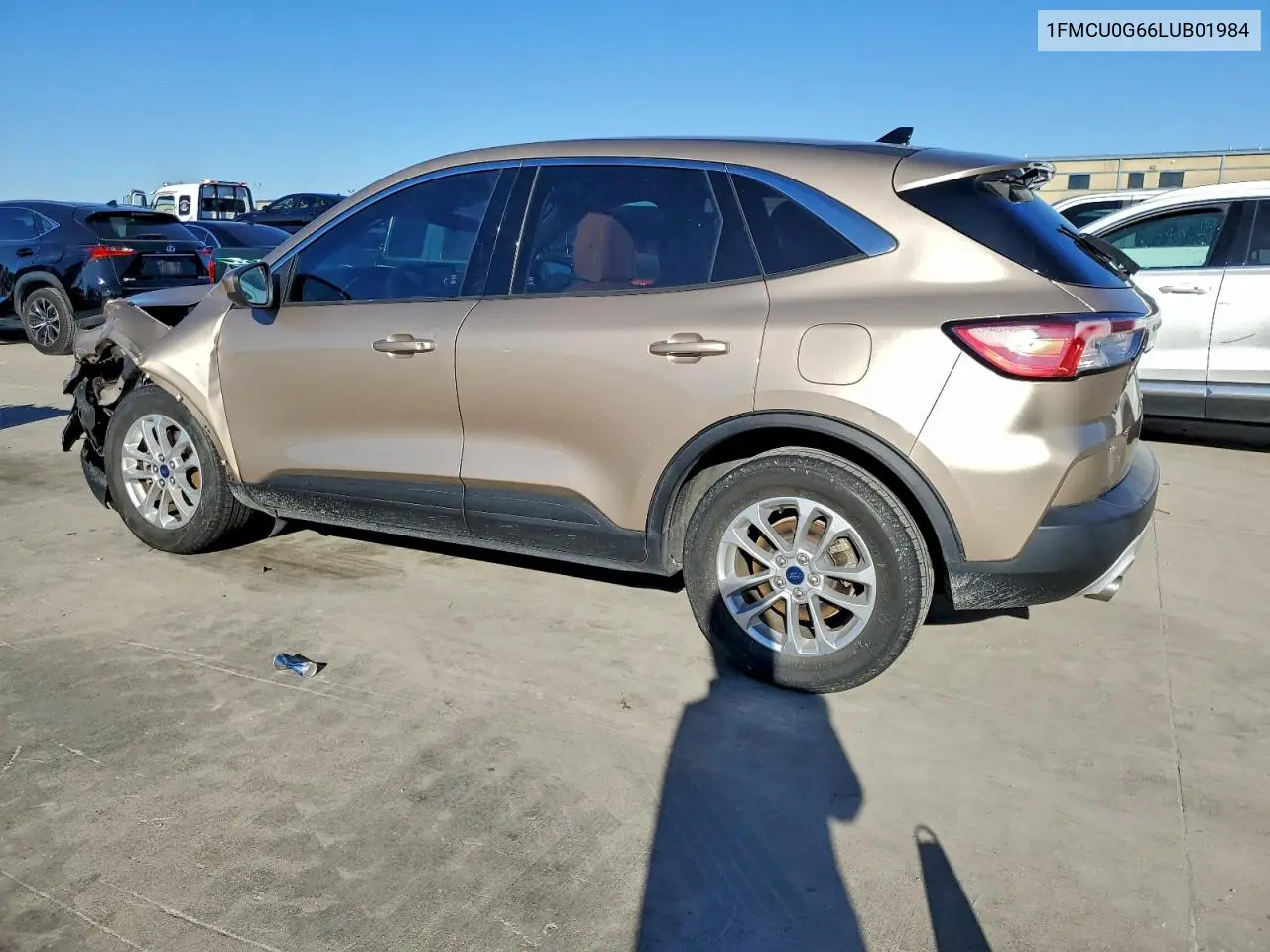 1FMCU0G66LUB01984 2020 Ford Escape Se