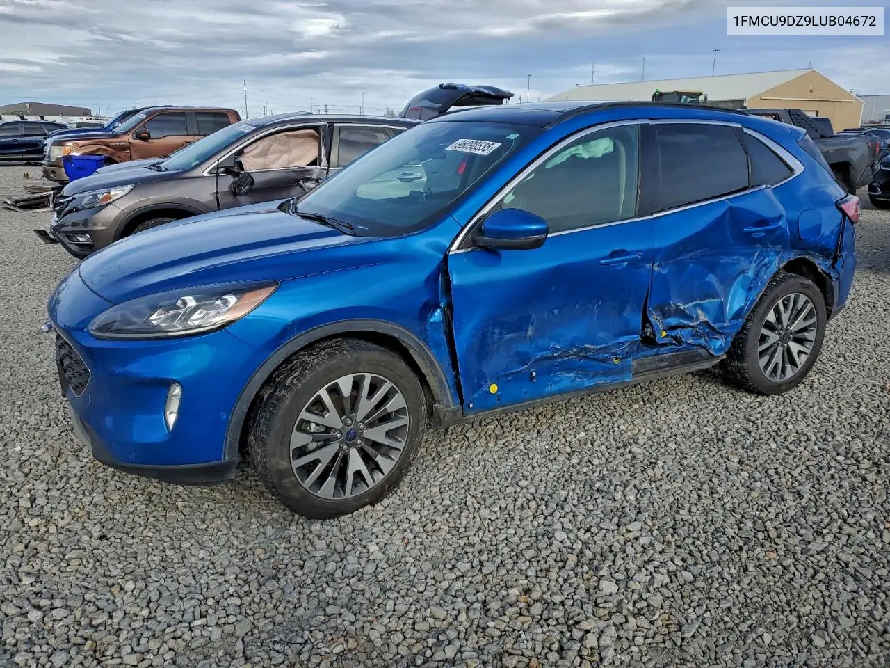 1FMCU9DZ9LUB04672 2020 Ford Escape Titanium