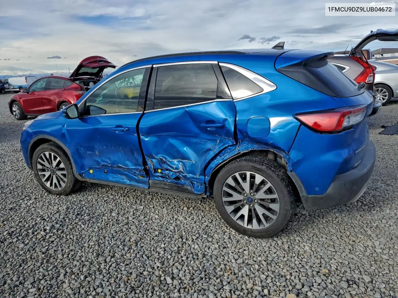 1FMCU9DZ9LUB04672 2020 Ford Escape Titanium
