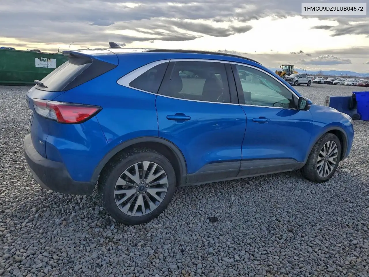 1FMCU9DZ9LUB04672 2020 Ford Escape Titanium
