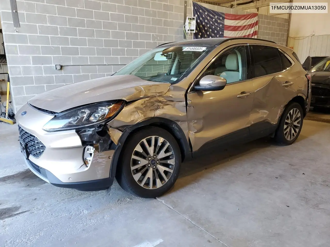 1FMCU9DZ0MUA13050 2021 Ford Escape Titanium