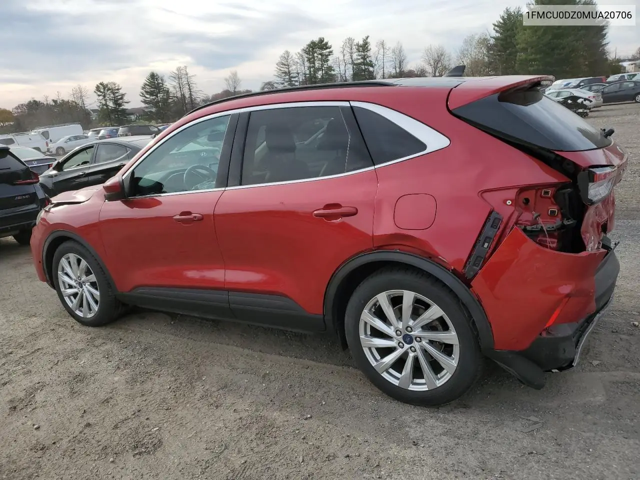 1FMCU0DZ0MUA20706 2021 Ford Escape Titanium
