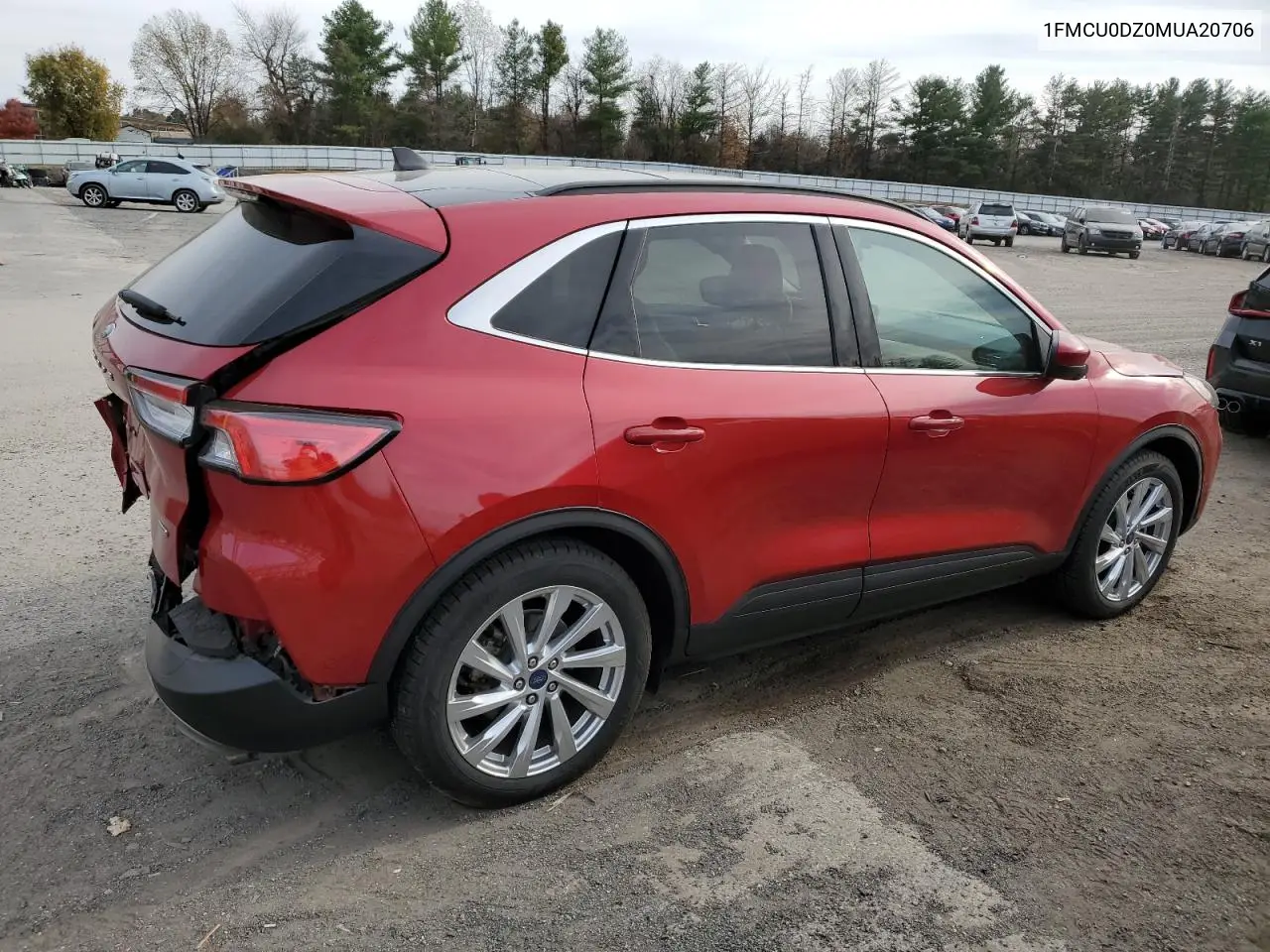 1FMCU0DZ0MUA20706 2021 Ford Escape Titanium