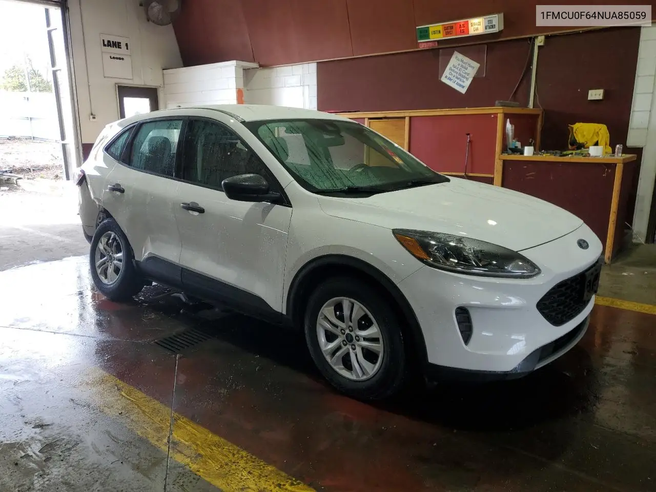 1FMCU0F64NUA85059 2022 Ford Escape S