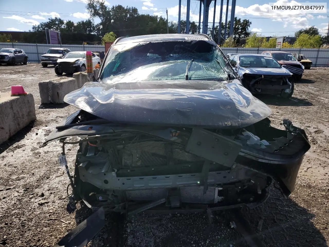 1FMCU9JZ7PUB47997 2023 Ford Escape Platinum