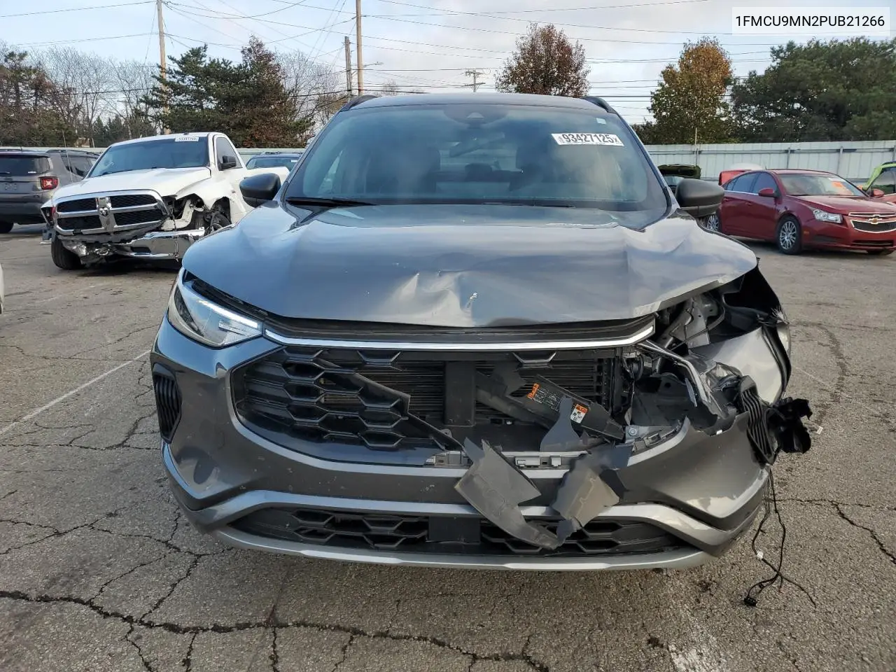 1FMCU9MN2PUB21266 2023 Ford Escape St Line