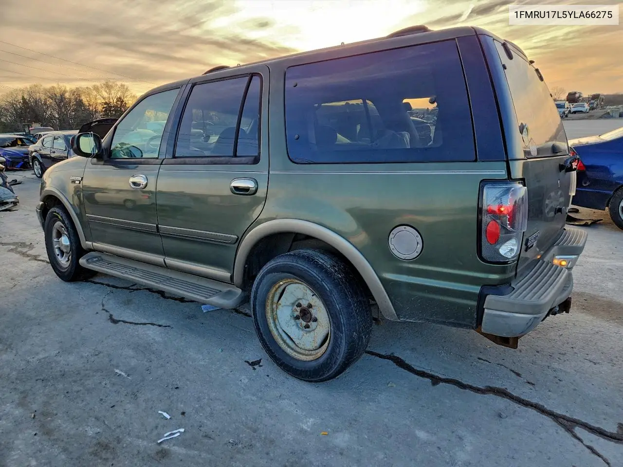 1FMRU17L5YLA66275 2000 Ford Expedition Eddie Bauer