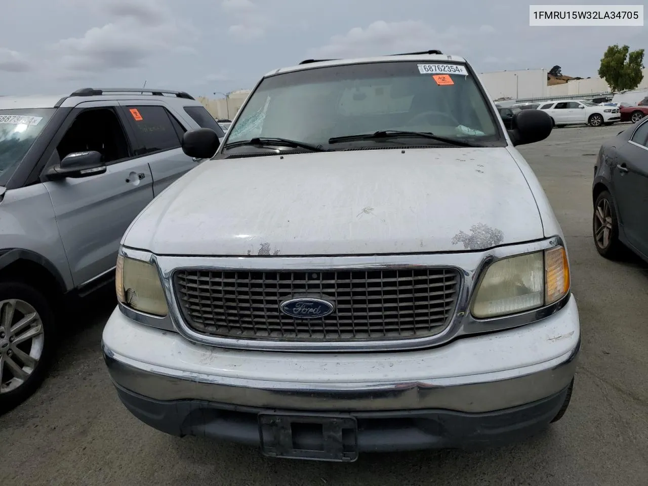 1FMRU15W32LA34705 2002 Ford Expedition Xlt