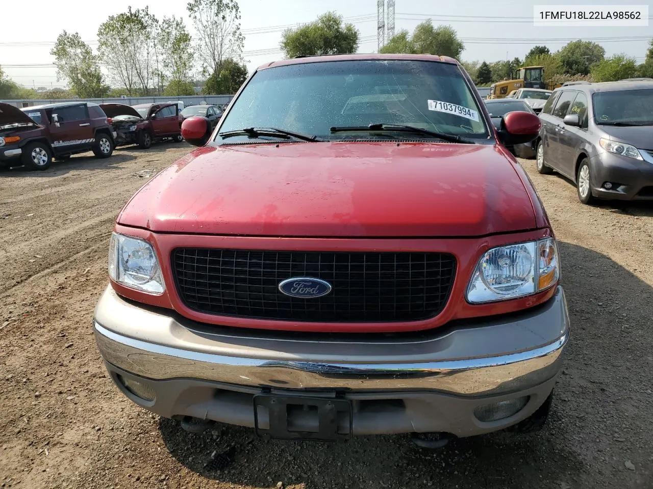 1FMFU18L22LA98562 2002 Ford Expedition Eddie Bauer