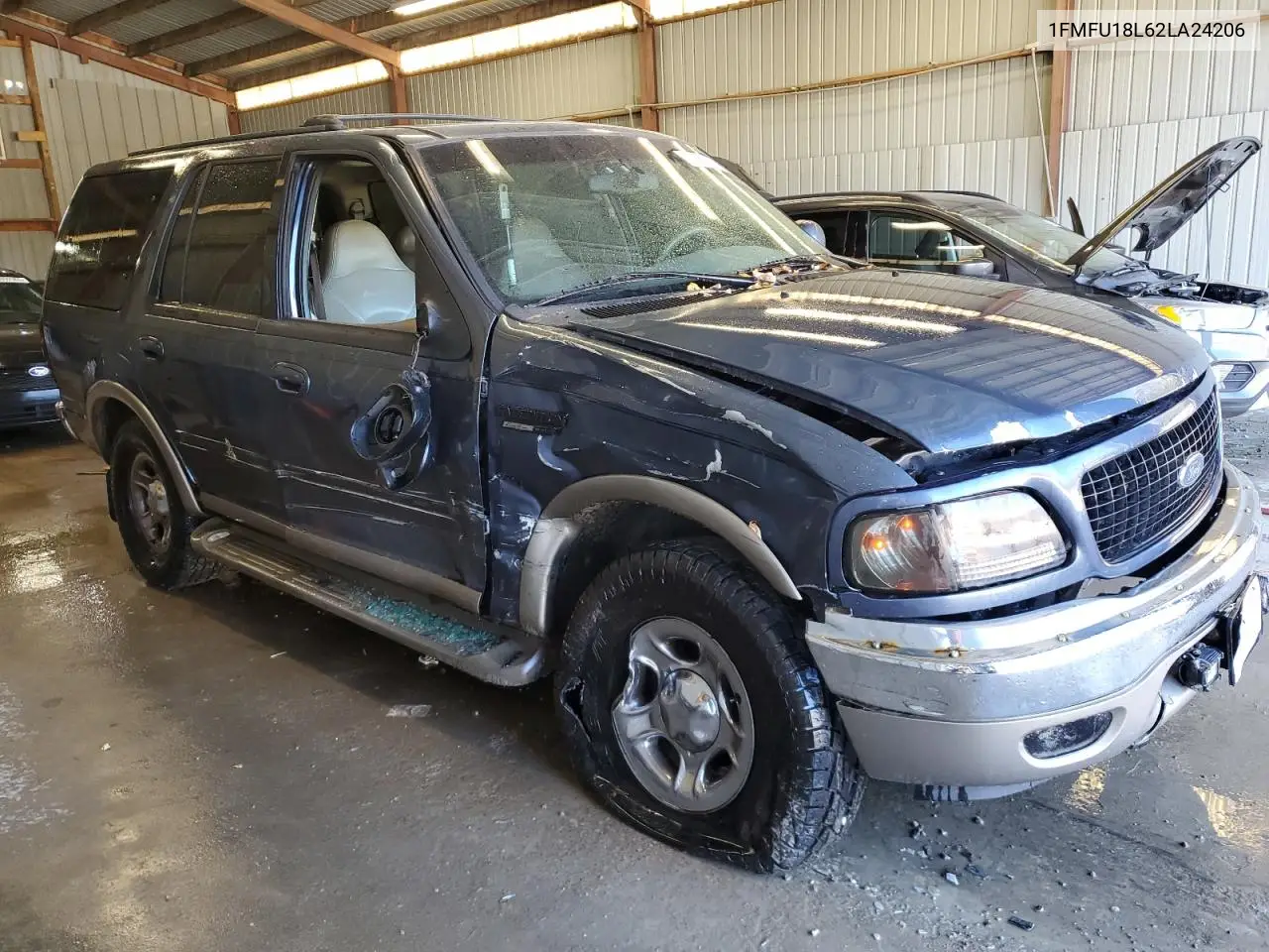 1FMFU18L62LA24206 2002 Ford Expedition Eddie Bauer