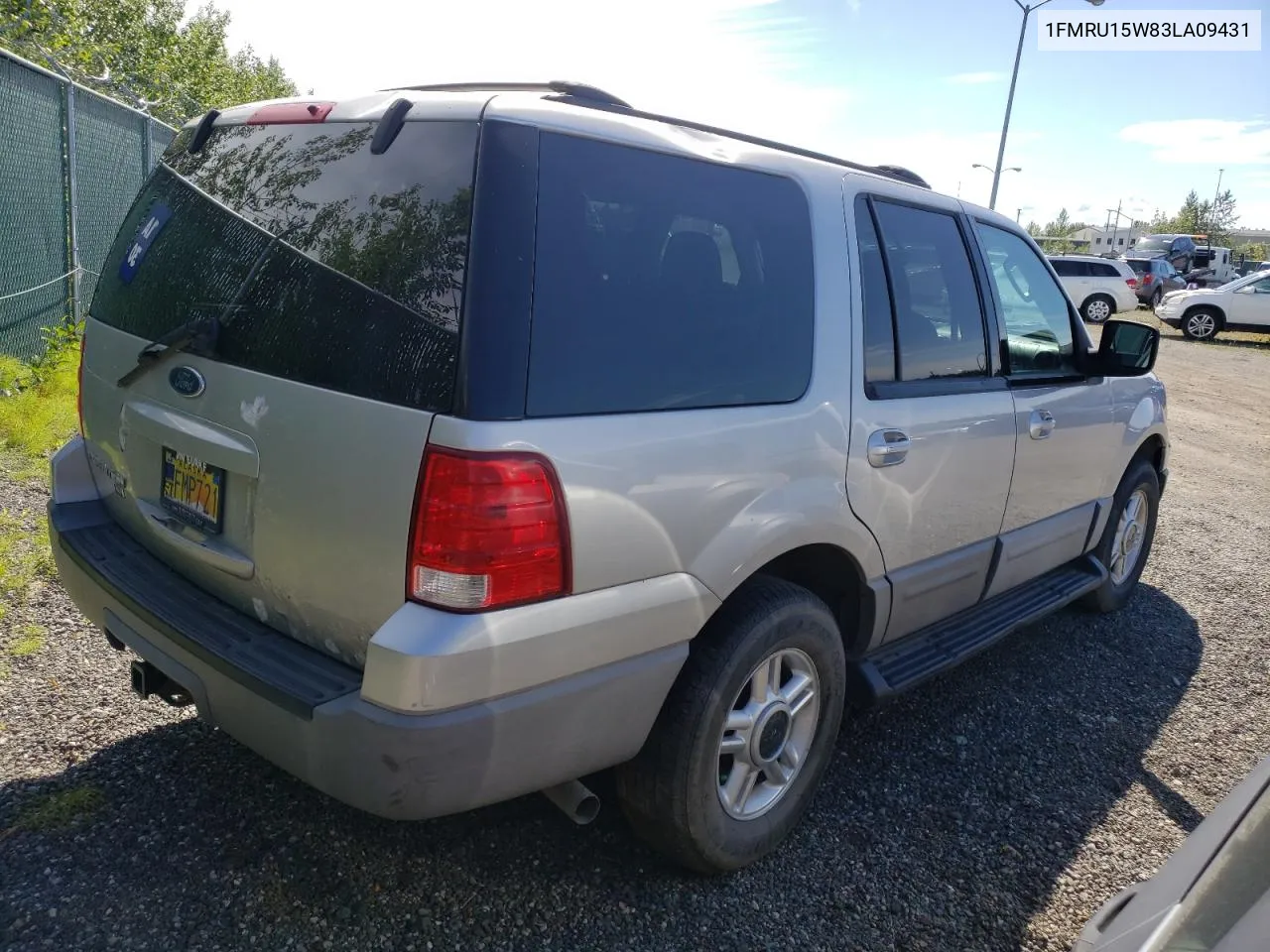 1FMRU15W83LA09431 2003 Ford Expedition Xlt