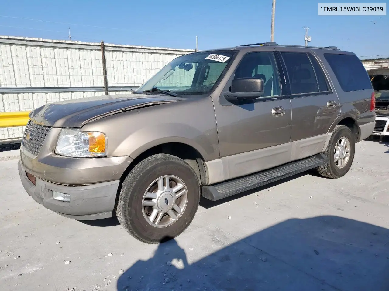 1FMRU15W03LC39089 2003 Ford Expedition Xlt