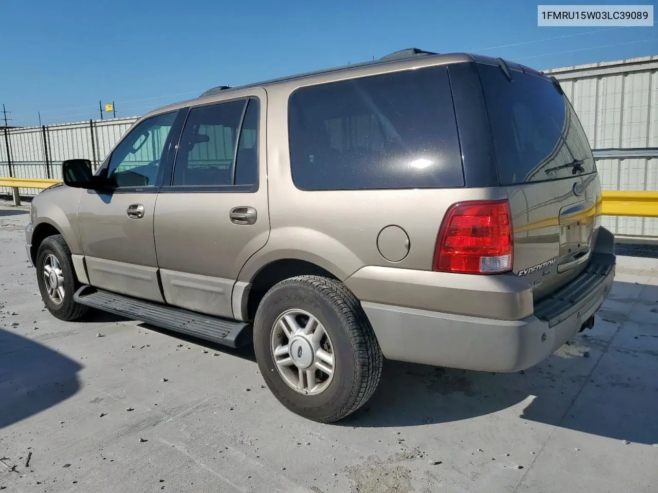 1FMRU15W03LC39089 2003 Ford Expedition Xlt