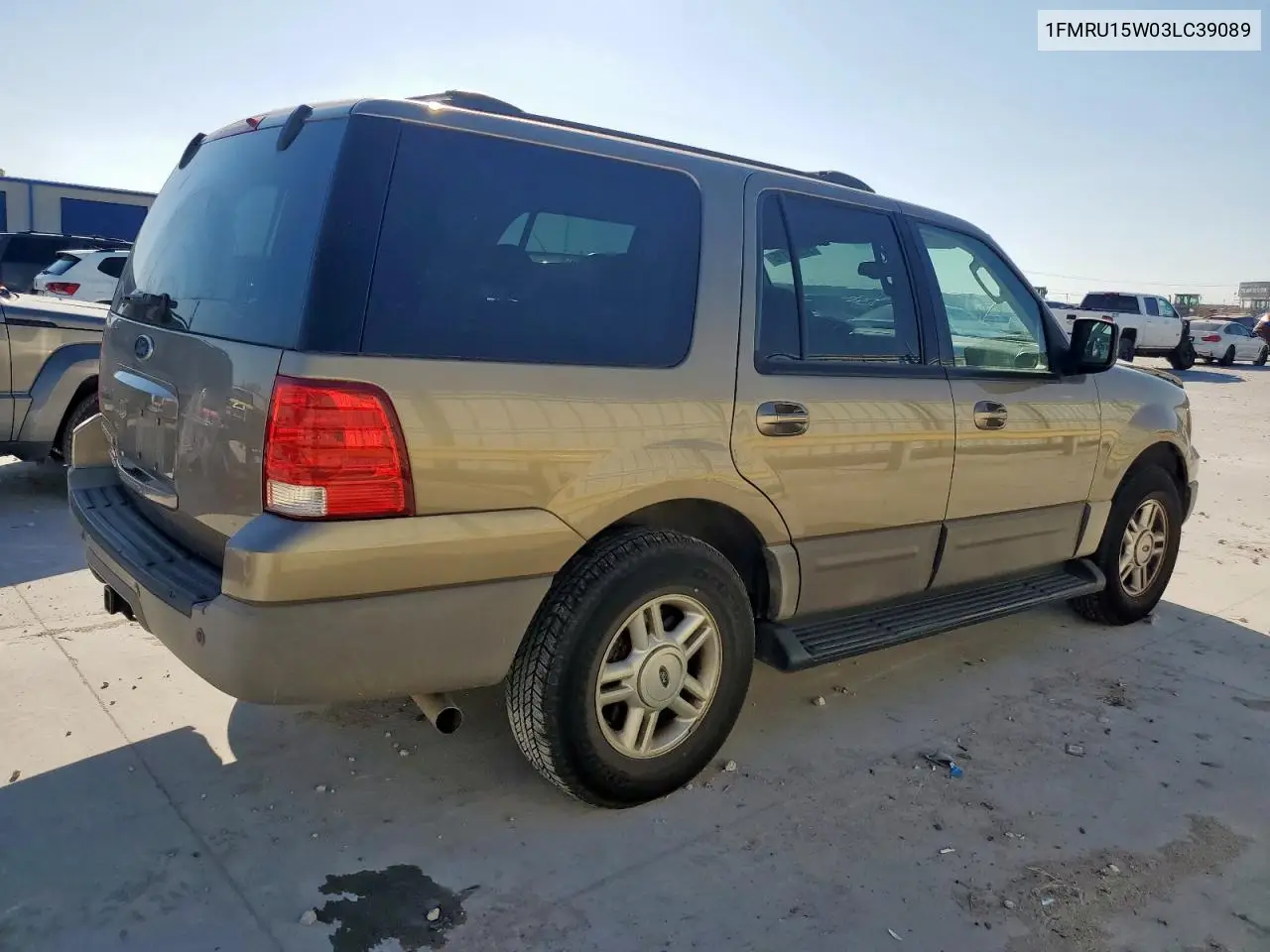 1FMRU15W03LC39089 2003 Ford Expedition Xlt