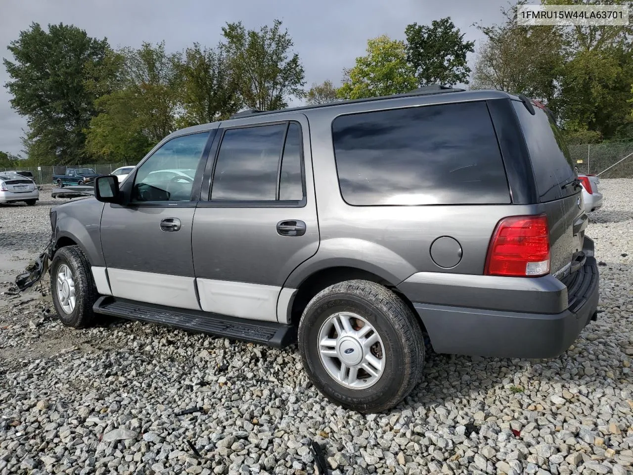 1FMRU15W44LA63701 2004 Ford Expedition Xlt