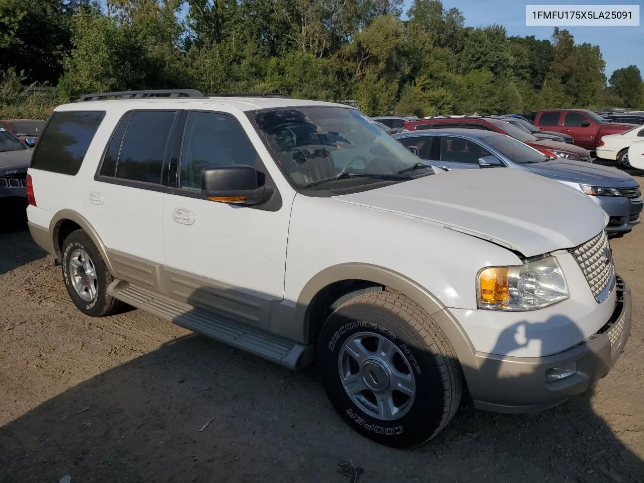 1FMFU175X5LA25091 2005 Ford Expedition Eddie Bauer