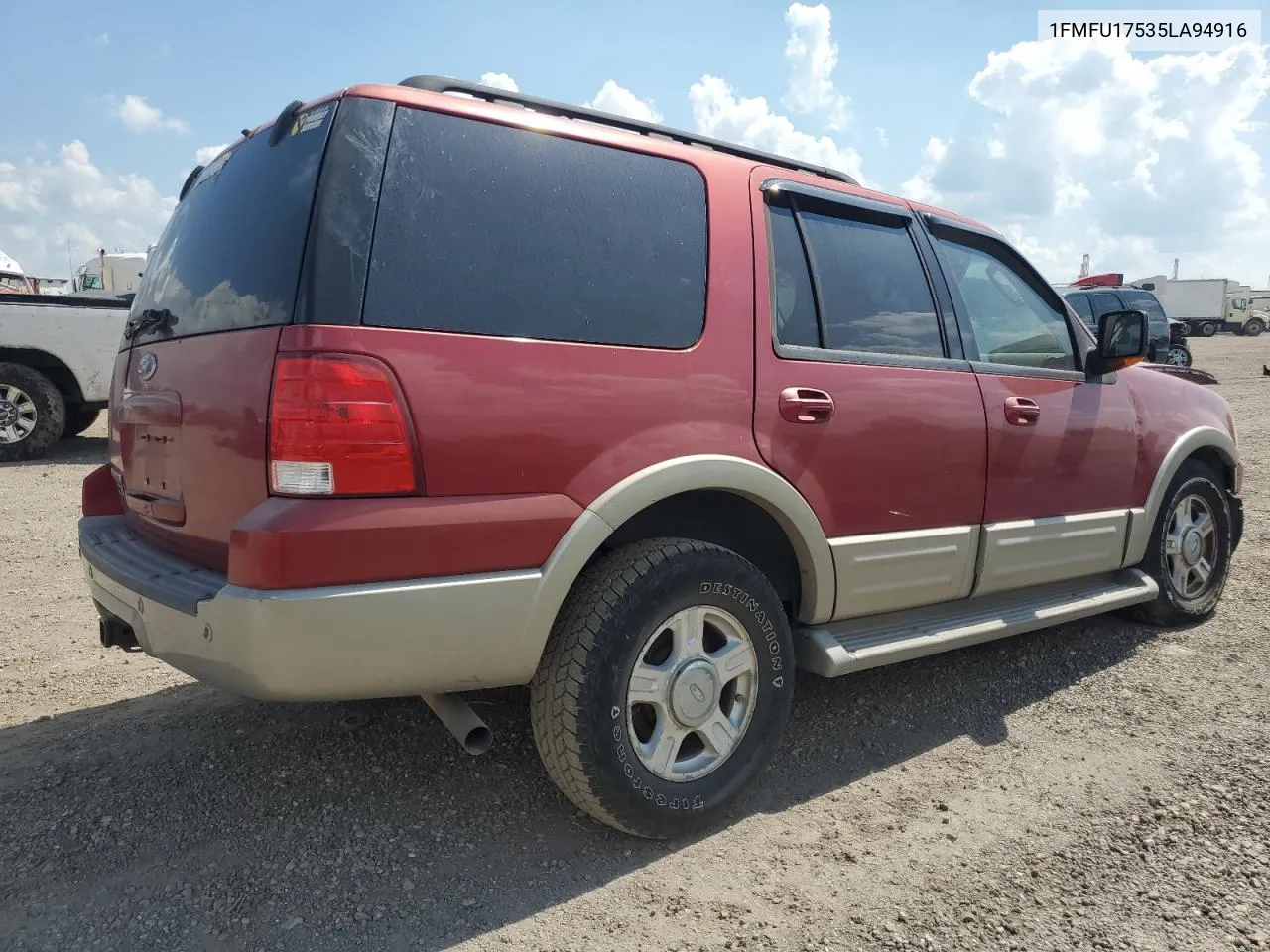 1FMFU17535LA94916 2005 Ford Expedition Eddie Bauer