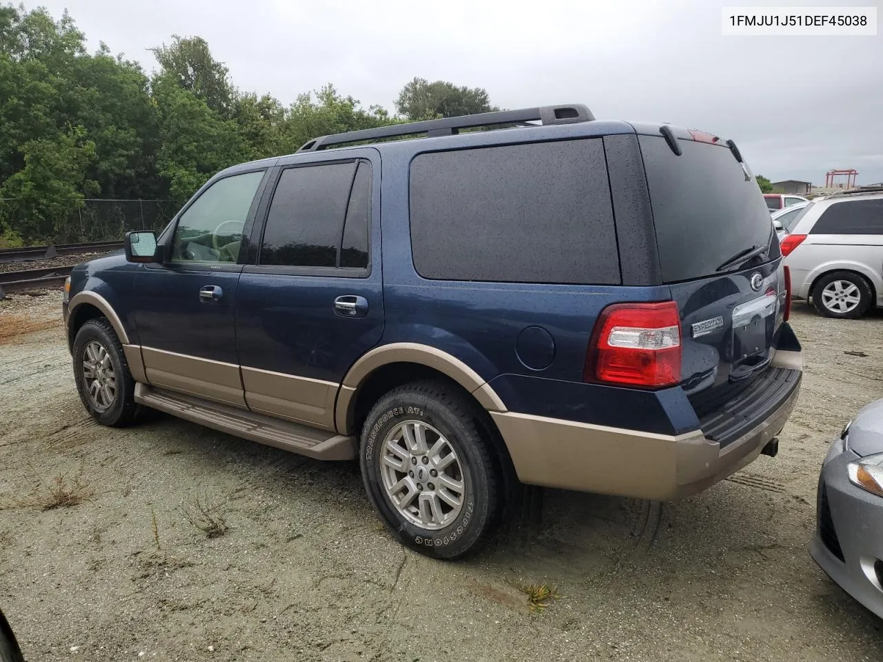 1FMJU1J51DEF45038 2013 Ford Expedition Xlt